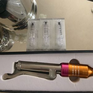 Hyaluron Pen with ampules